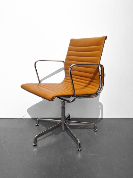 MOB008 chaise CONFERENCE, pivotante