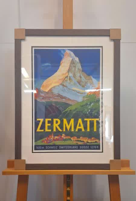 Enc16 encadrements affiches suisses 45x60cm